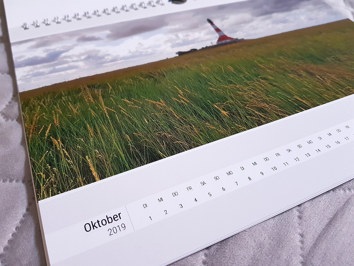 Eine Kalenderseite als Beispiel: Der Druck bei myphotobook ist durchweg sehr gut. Das Grün des Grases wirkt ein wenig  satter und heller als das Original.