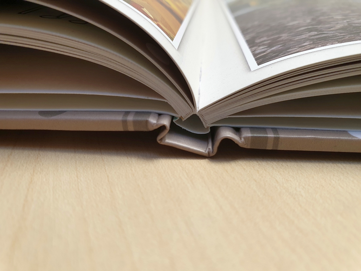 Beispiel für ein Fotobuch mit Hardcover und Klebebindung